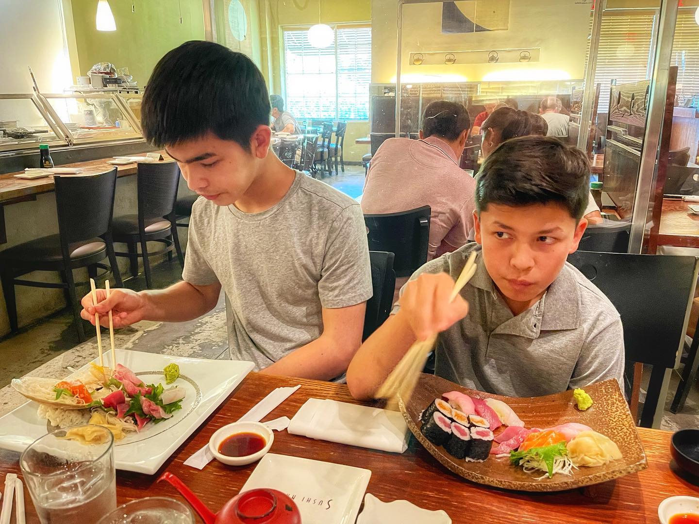 Sushi Nami in Metry review: good food and service