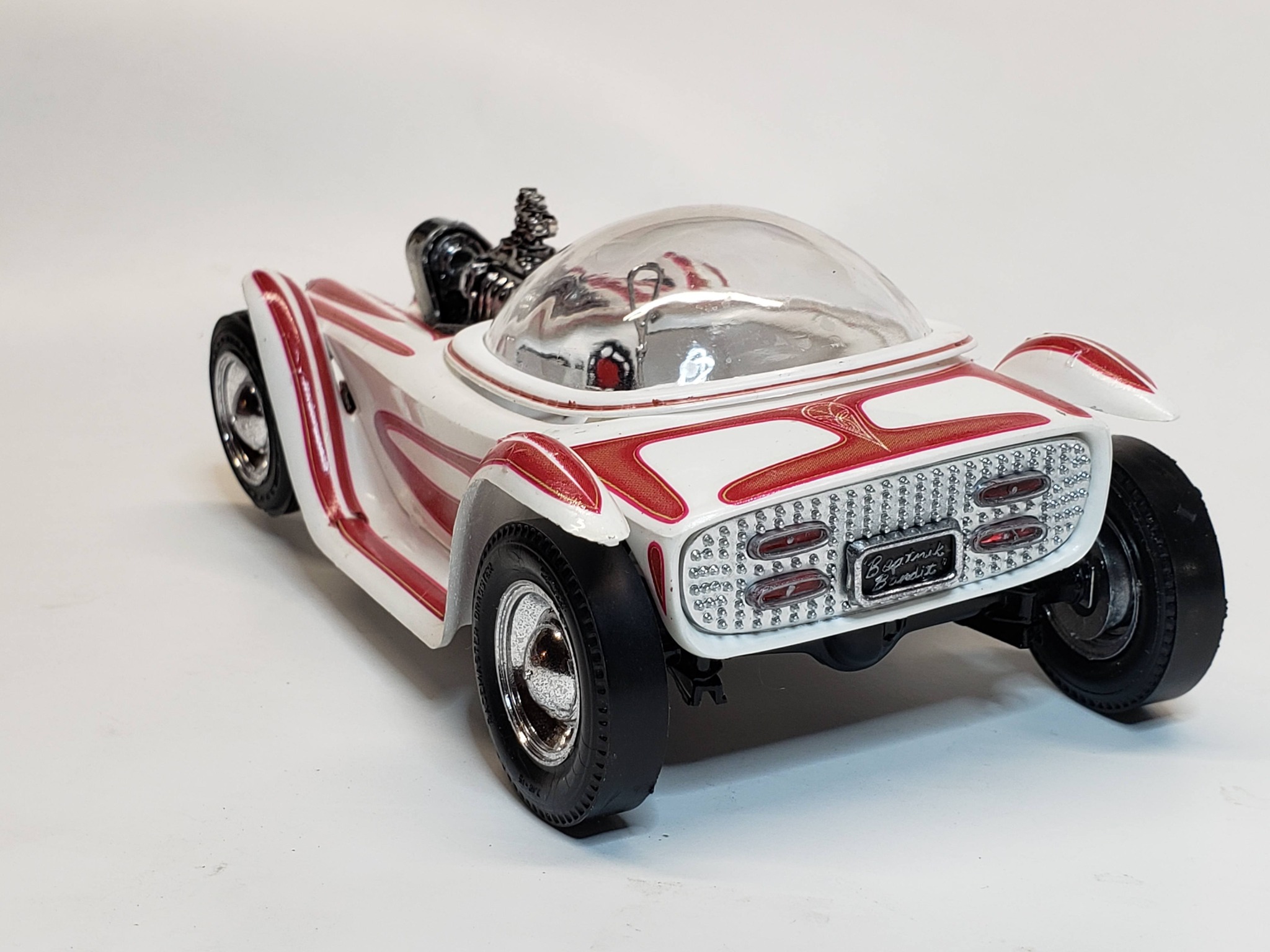 Beatnik Bandit II model car build completed