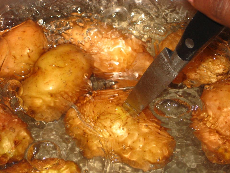 Chef Raphael - Wondering how to make mashed potatoes at... | Facebook