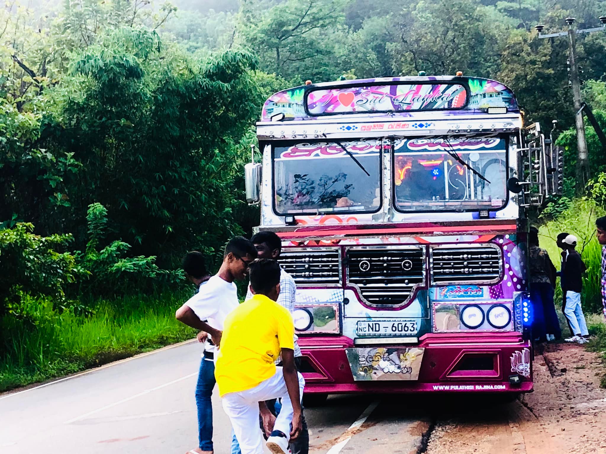 පුලතිසි රැජින Pulathisi rajina
