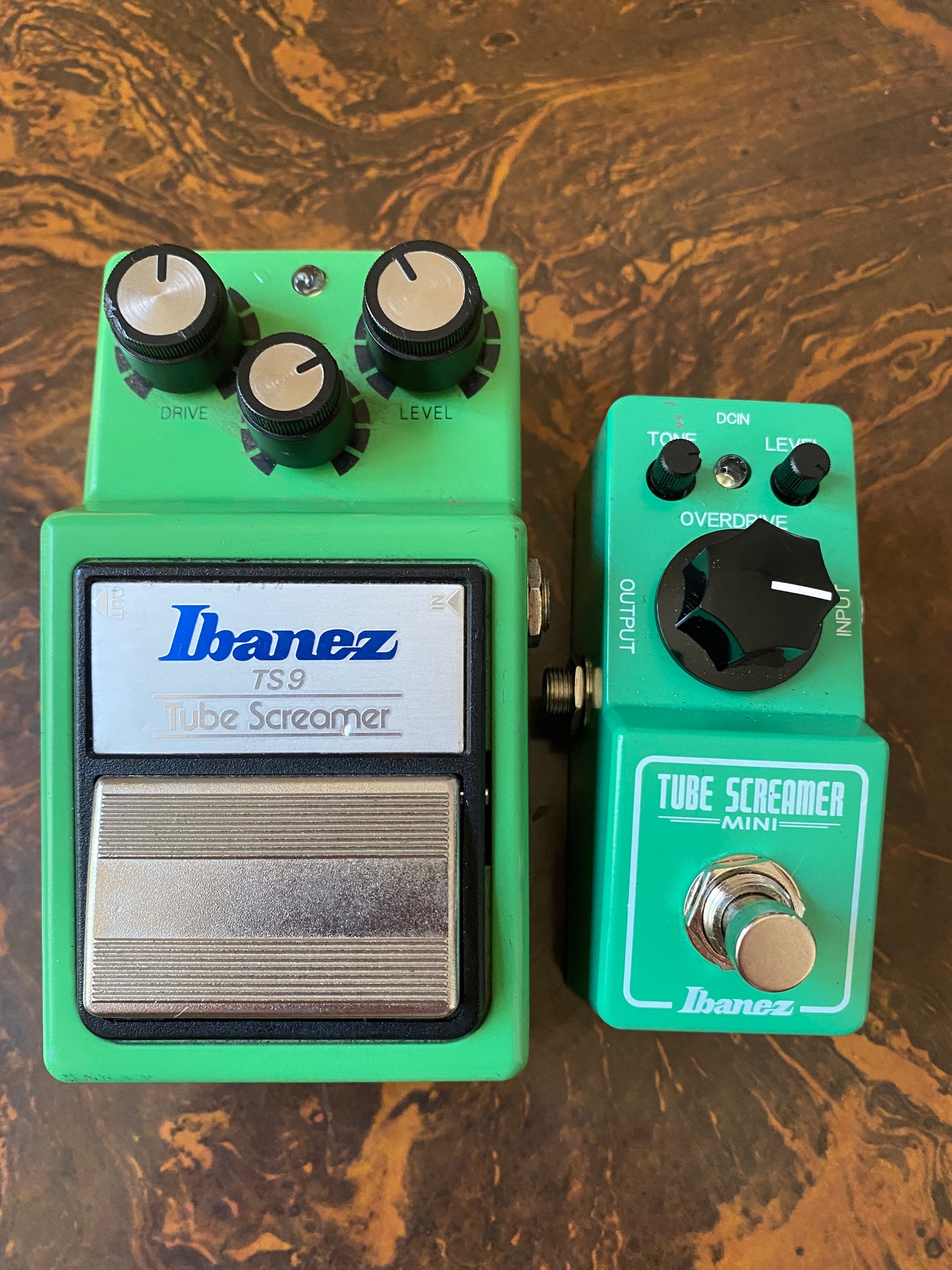 I finally found an original TS9 to add to my 9 series set.