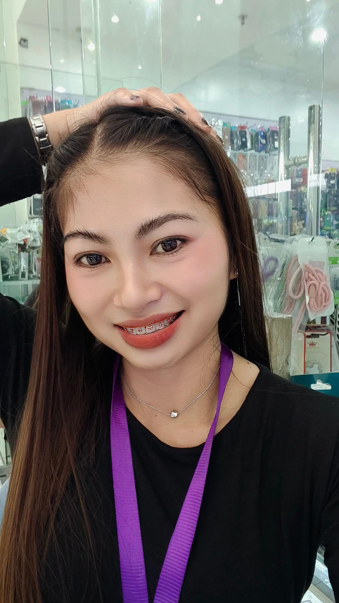Siera Yumi Vaflor Agemo