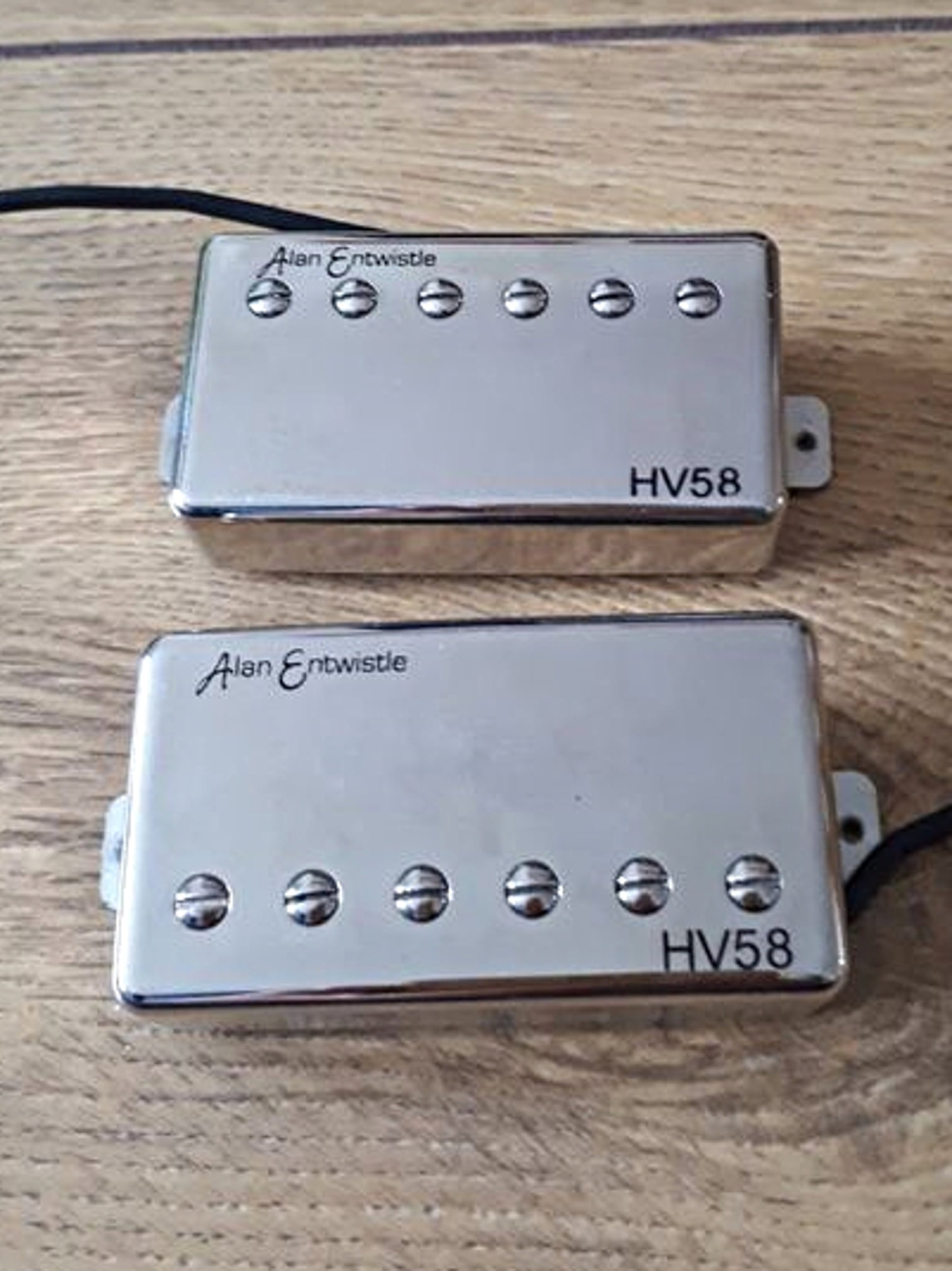 THE VG GUIDE TO PICKUPS 2018: PRS Guitars HFS Pickups HFS treble