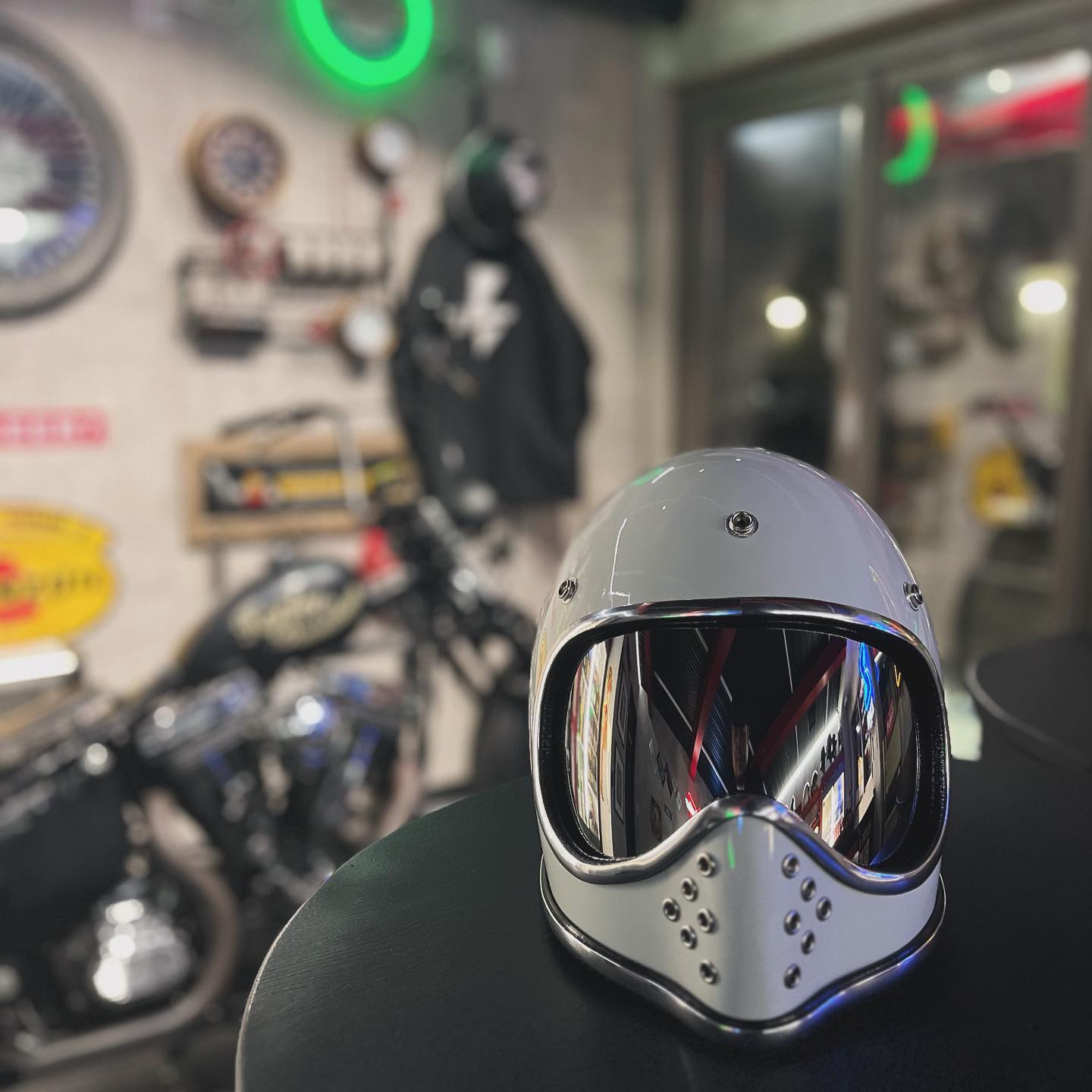 VARS HELMET ¥44,000→39,600 XS〜XXL キャンペーン中につき、10%OFF 
