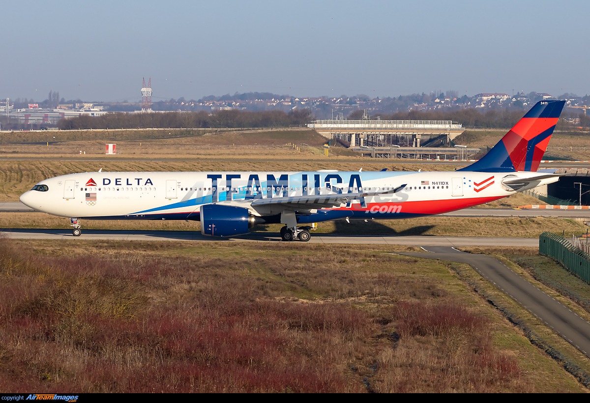 Delta Air Lines' A330-900neo (N411DX) with Team USA Livery is