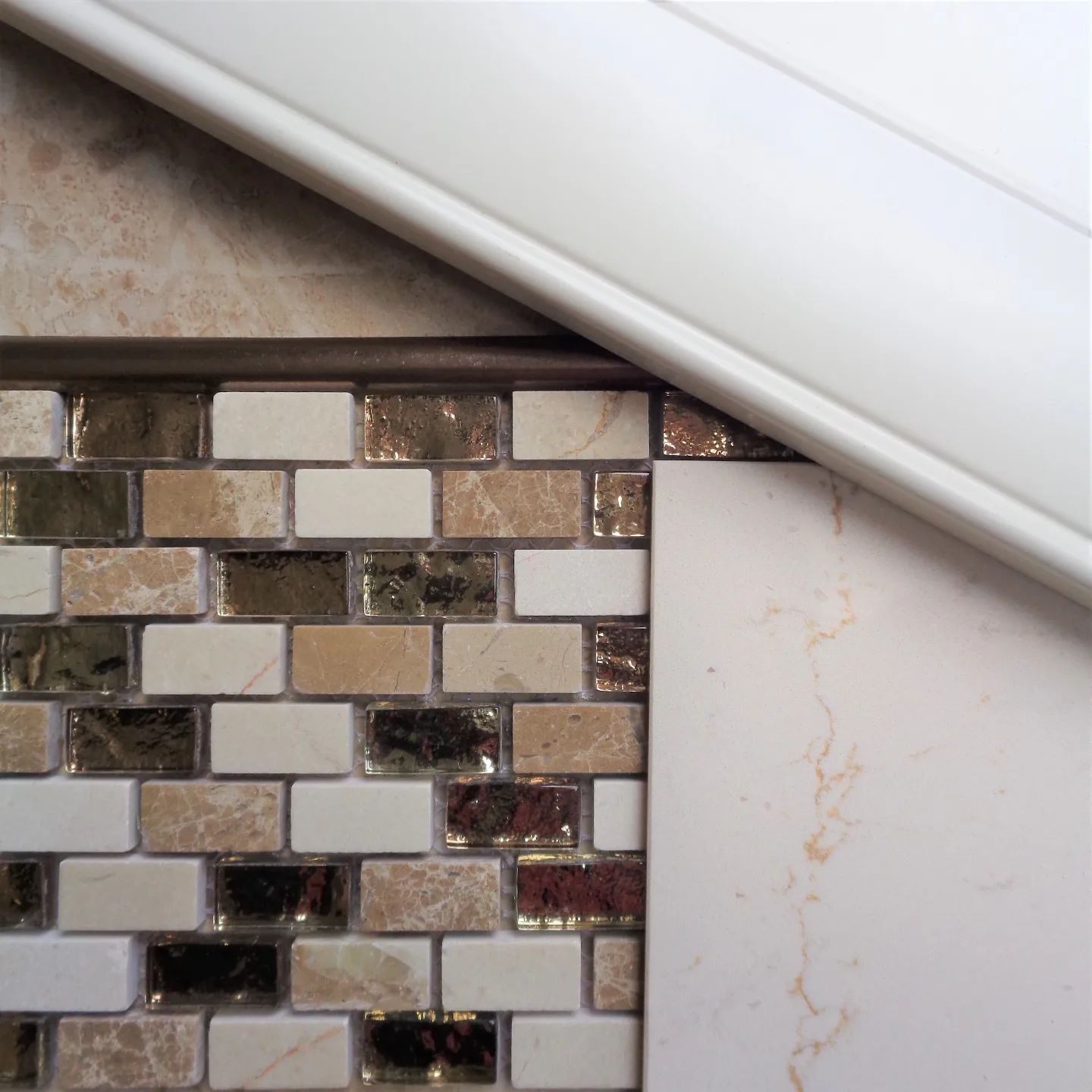 Kitchen - Appreciating this blend of colors and textures for an updated ...
