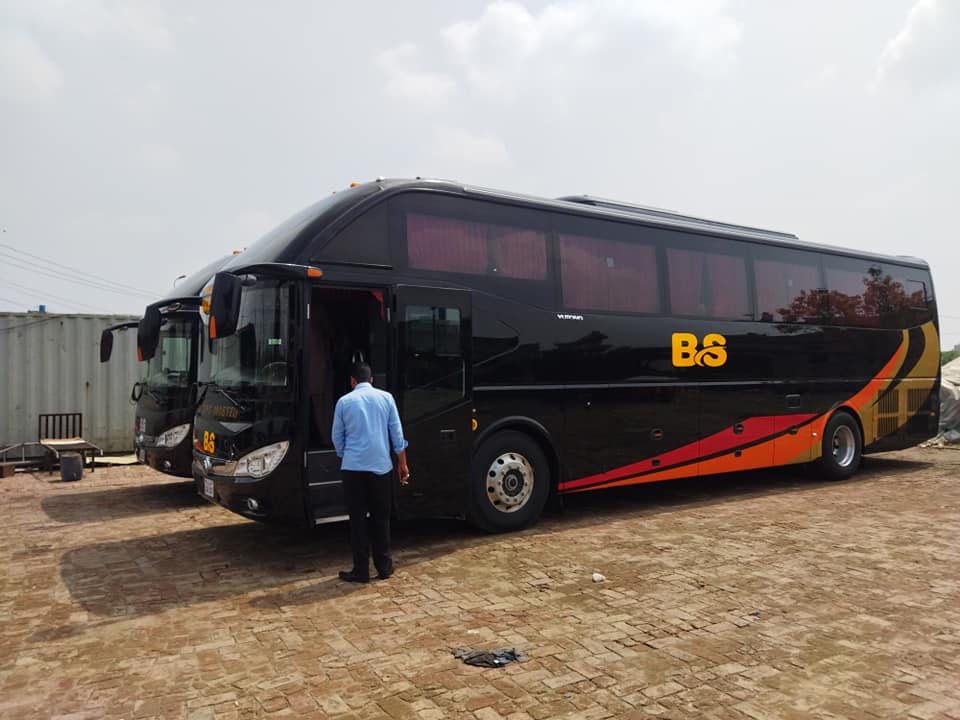 Bashir Sons New Double Glass Yutong... - All New Buses-Lahore