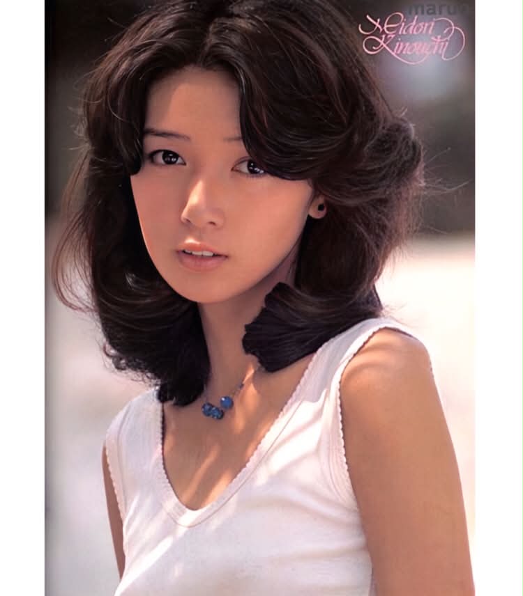五月みどり（1939年10月21日85歳東京都） 昭和33年コロムビアレコード