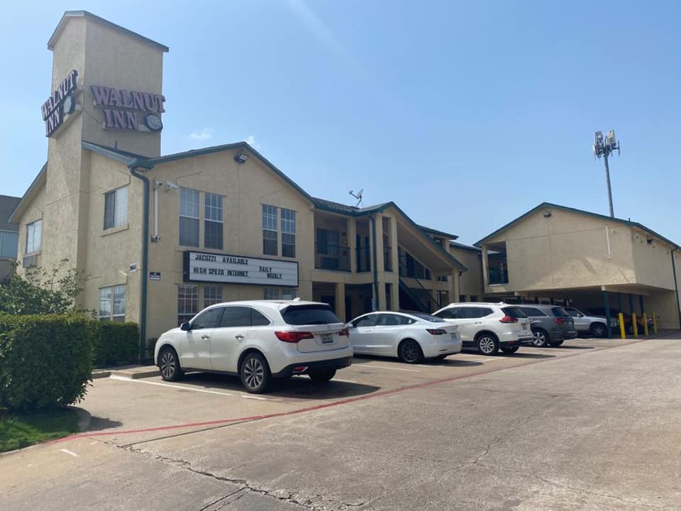 Walnut Inn | Dallas TX