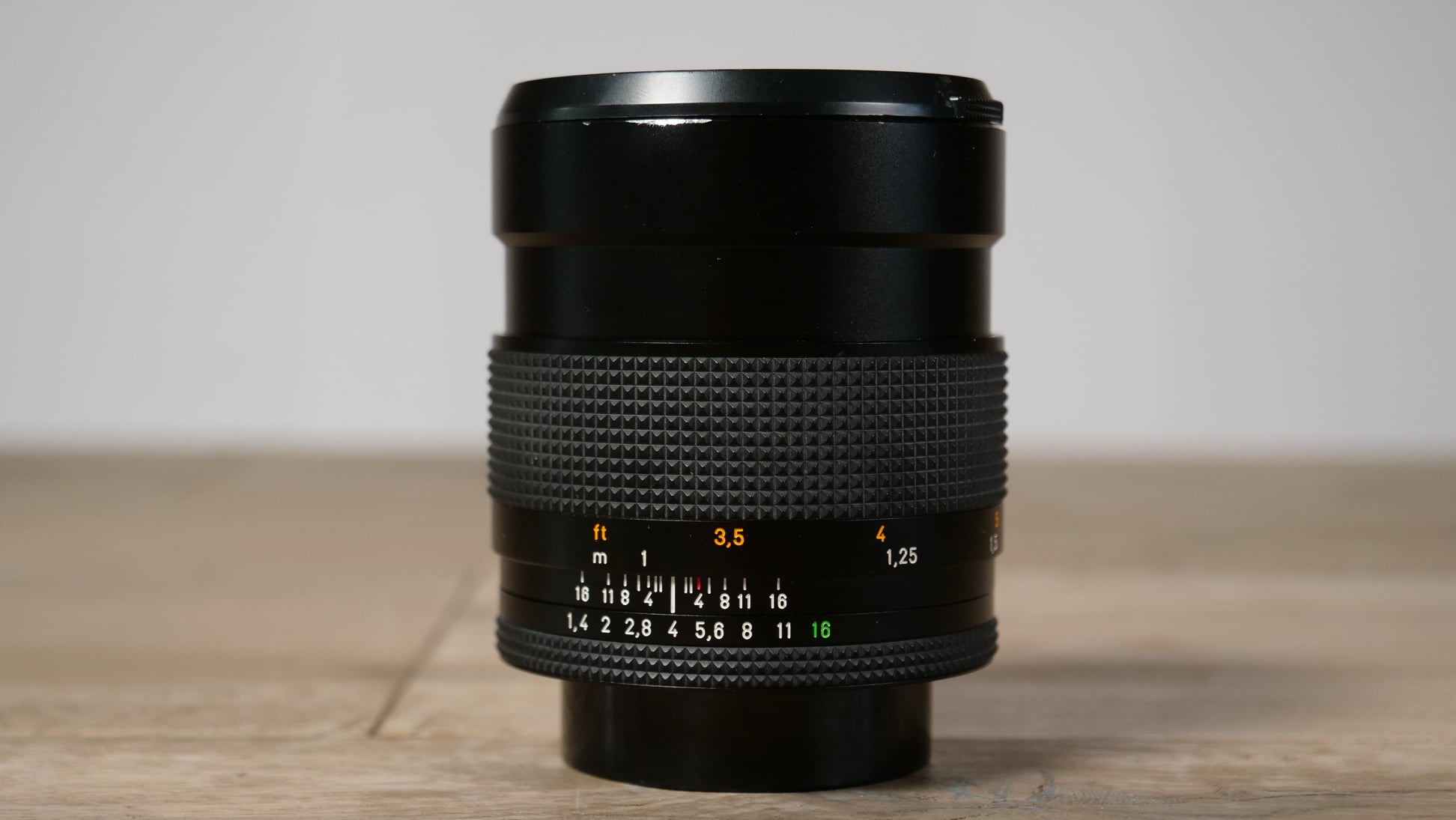Contax Zeiss Planar 1.4/85 MMJ