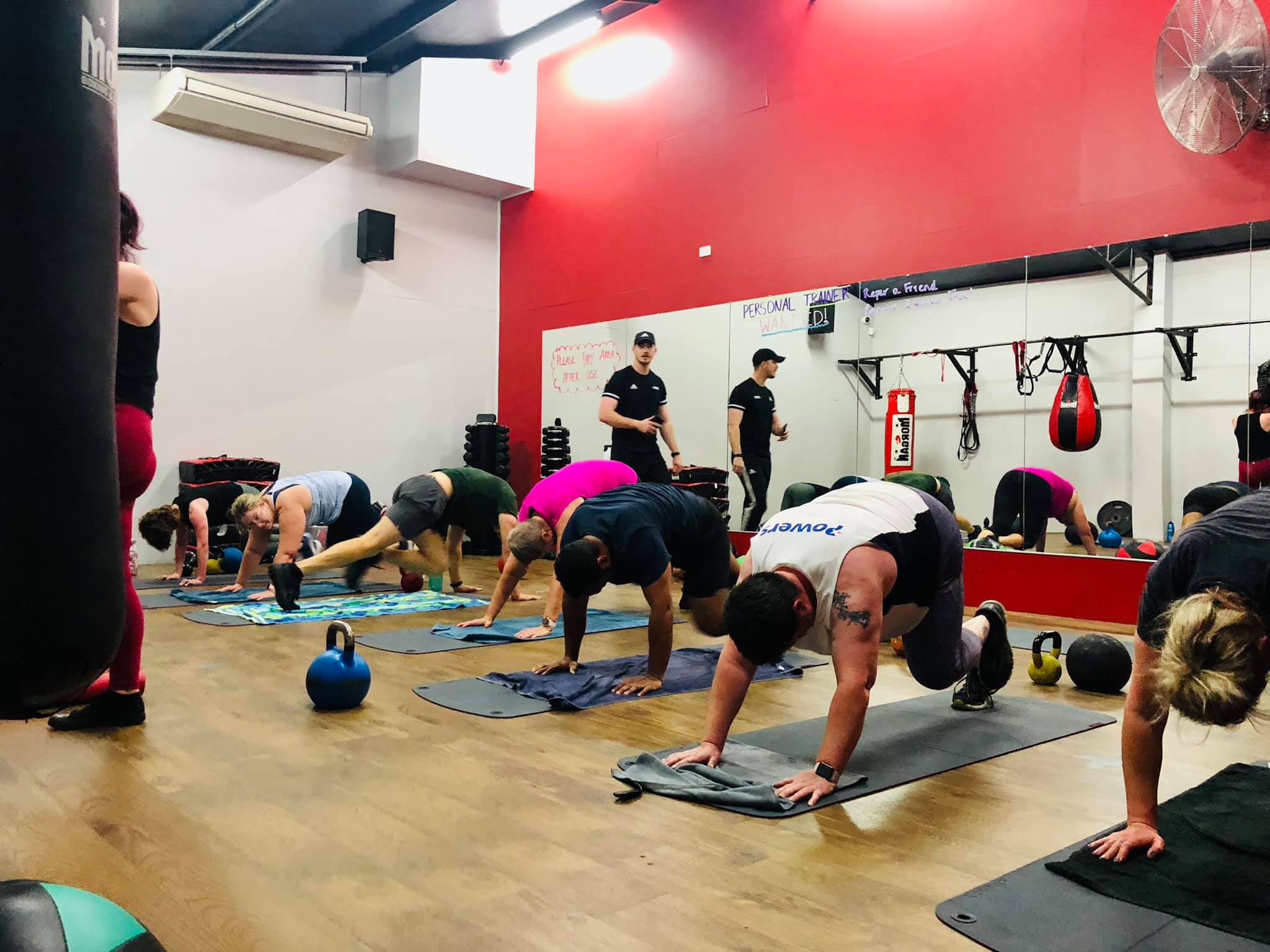 Snap - 💥CORE FLEX! 💥 🔥Feeling the burn! 🔥 Every Tuesday at 5:30pm https ...