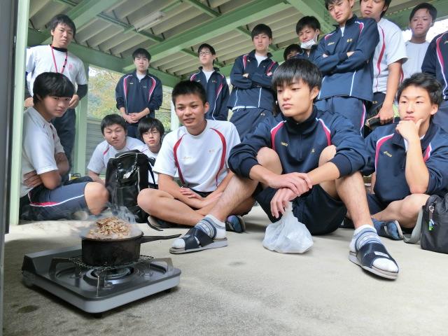 県立和田山高等学校 サバイバル マネジメントの紹介をします Facebook