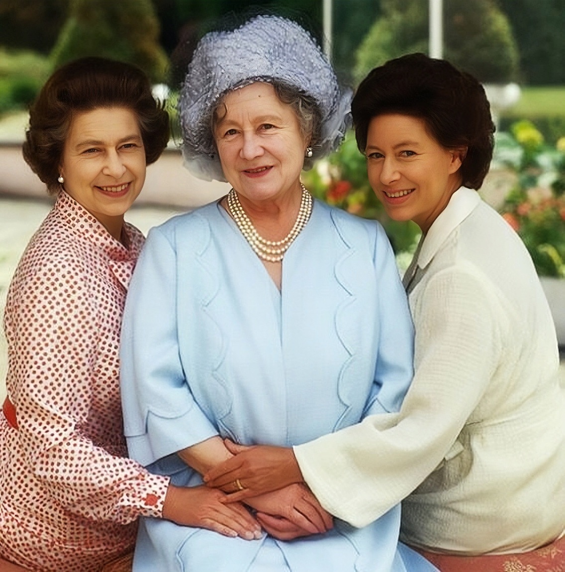A rare 1980 photograph of Queen Elizabeth, the Queen Mother