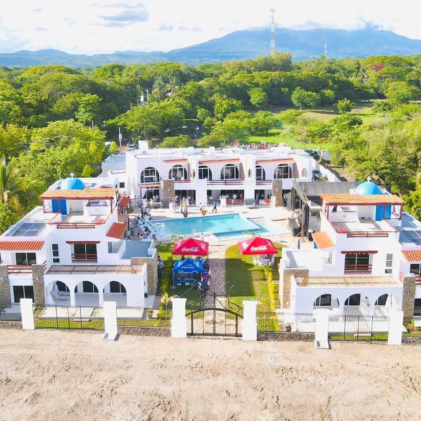 Esta vida es muy corta como para no conocer cada rincón de El Salvador ...
