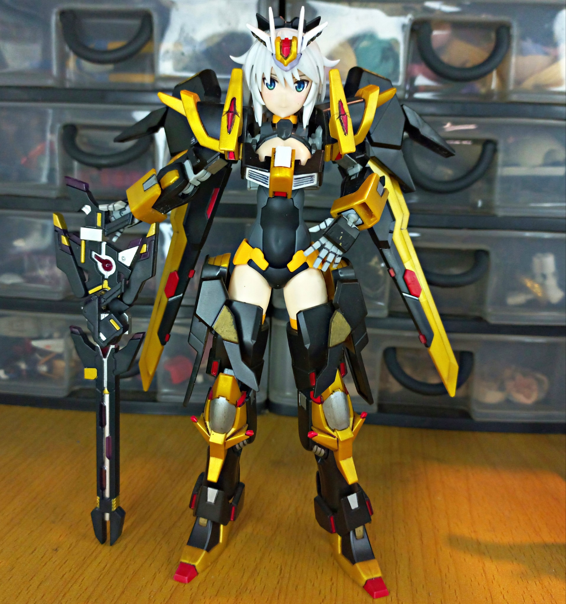 And now hands on with Retsu! A quick look!