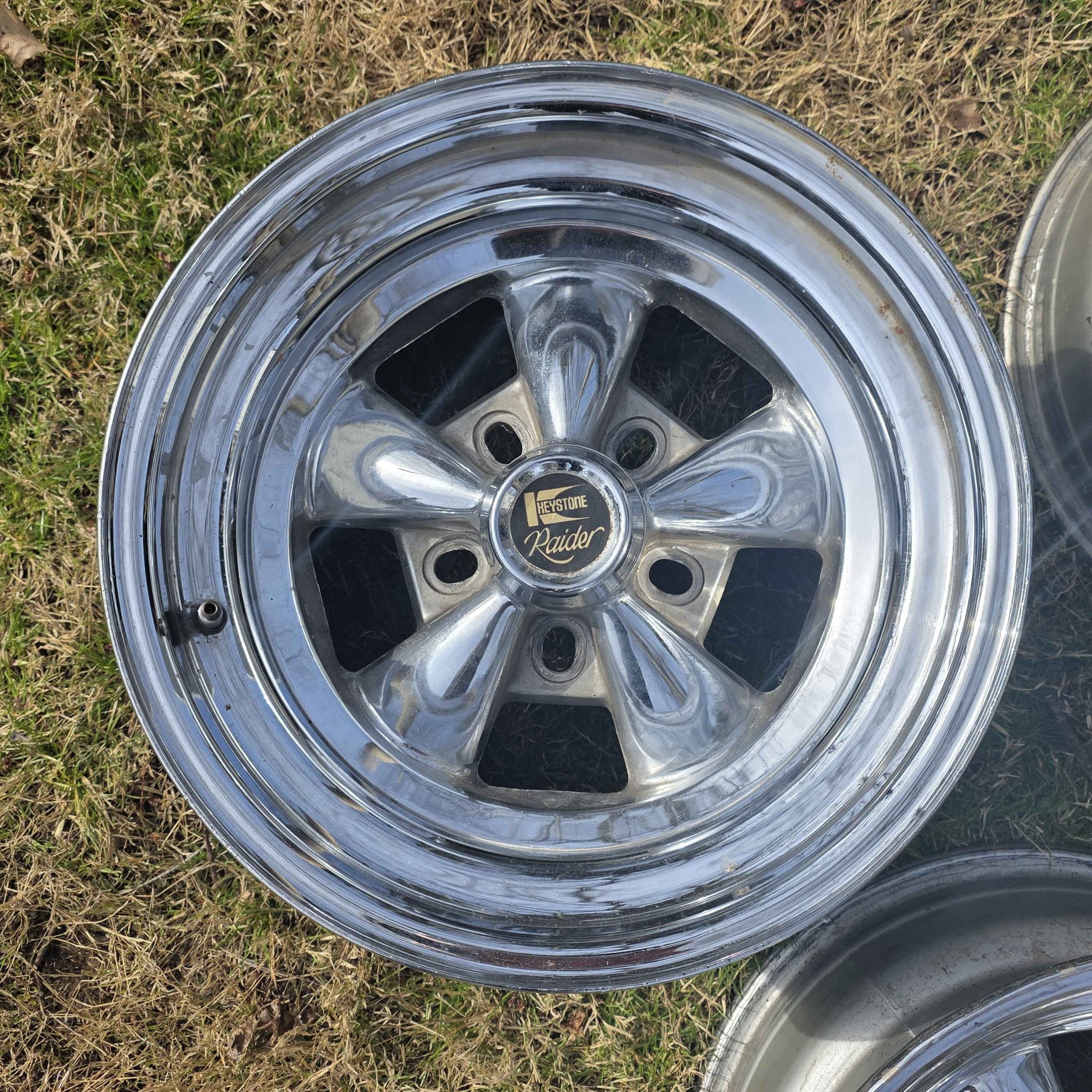 Keystone Raiders 15x8 Unilug have all lug nuts 5x4.75 5x5. 5x4.5 - Car ...