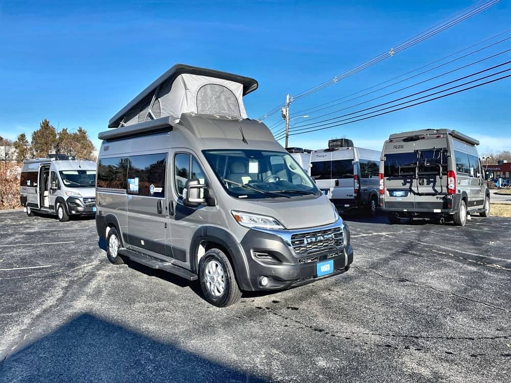2025 Thor Rize 18G POP-TOP - RVs & Campers - West Boylston ...