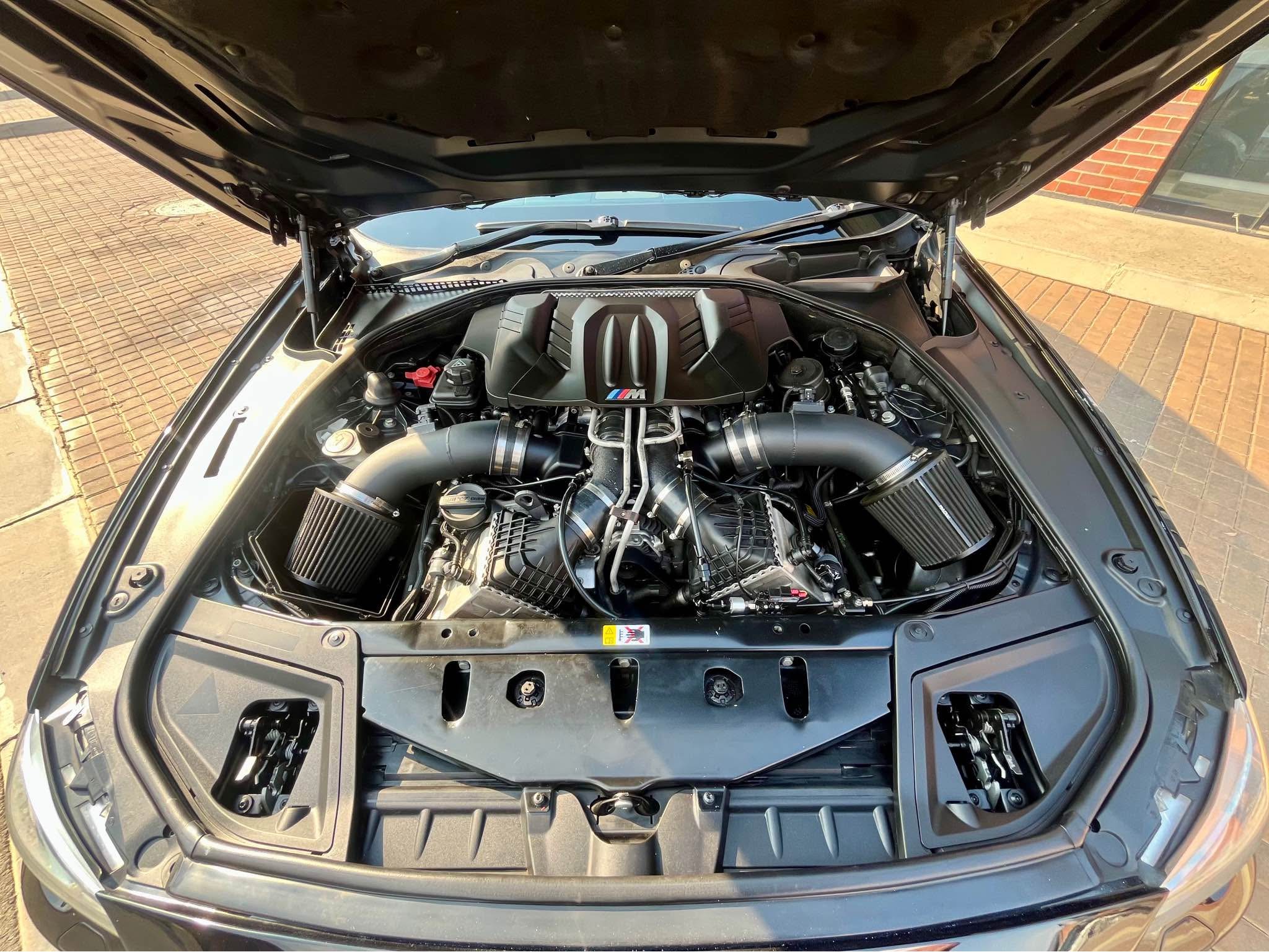Black on Black 2014 BMW M5 (F10) - Cars & Trucks - Sandton, Gauteng ...