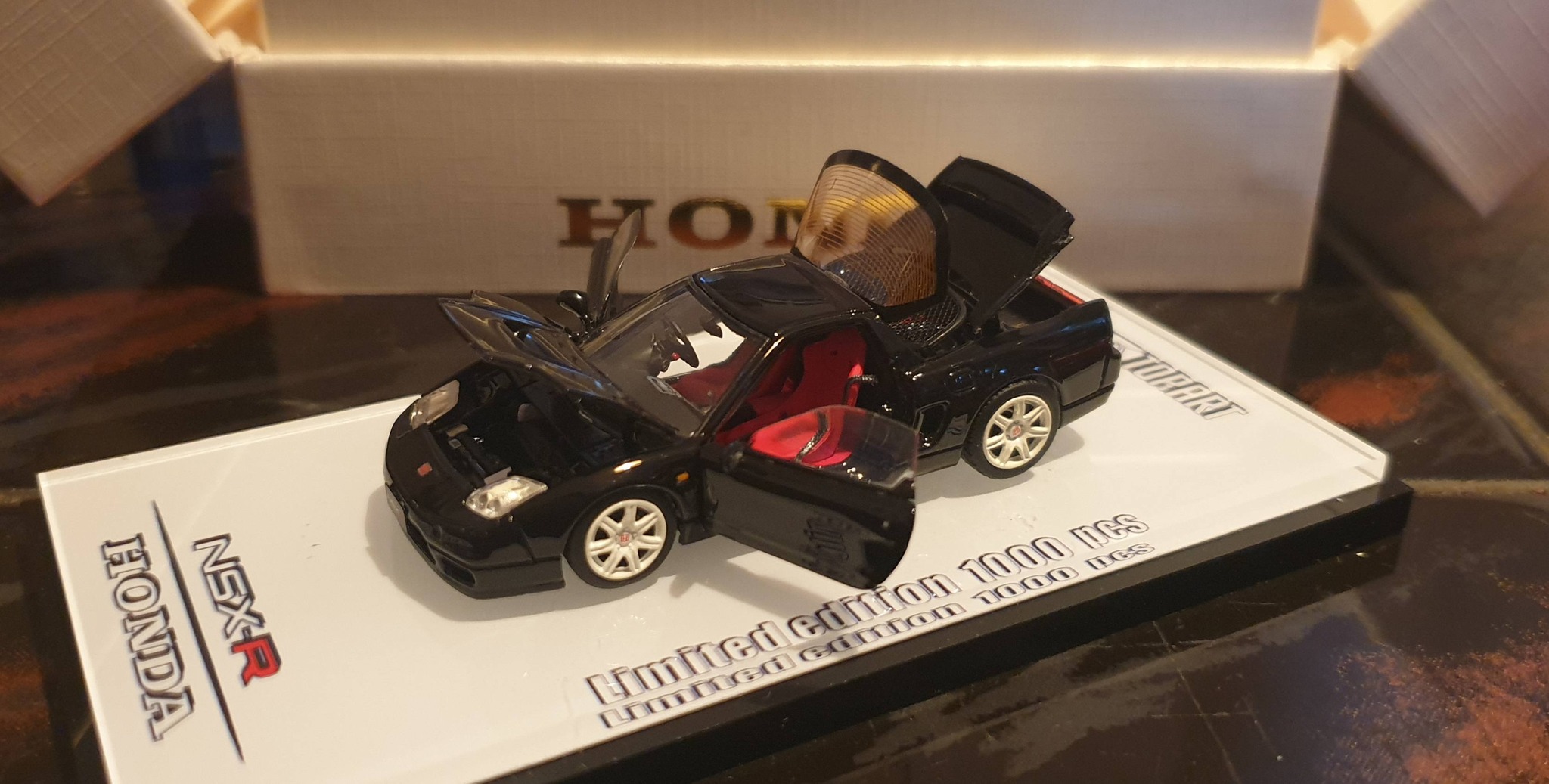 New arrival today 🥰🤯🥰 Honda NSX-R by TopArt 1/64 🤤🤤🤤