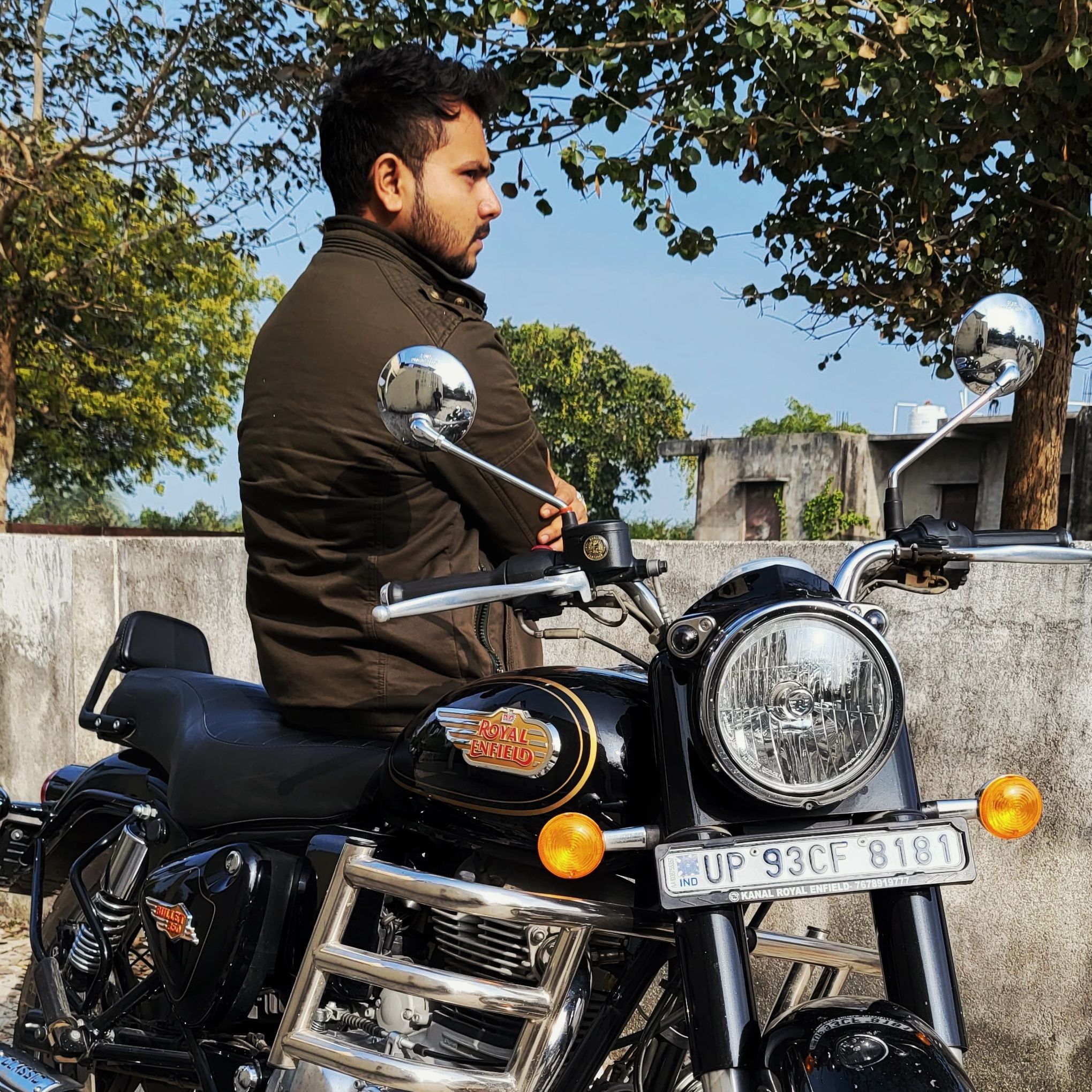 Devarshi Vinod Pateriya
