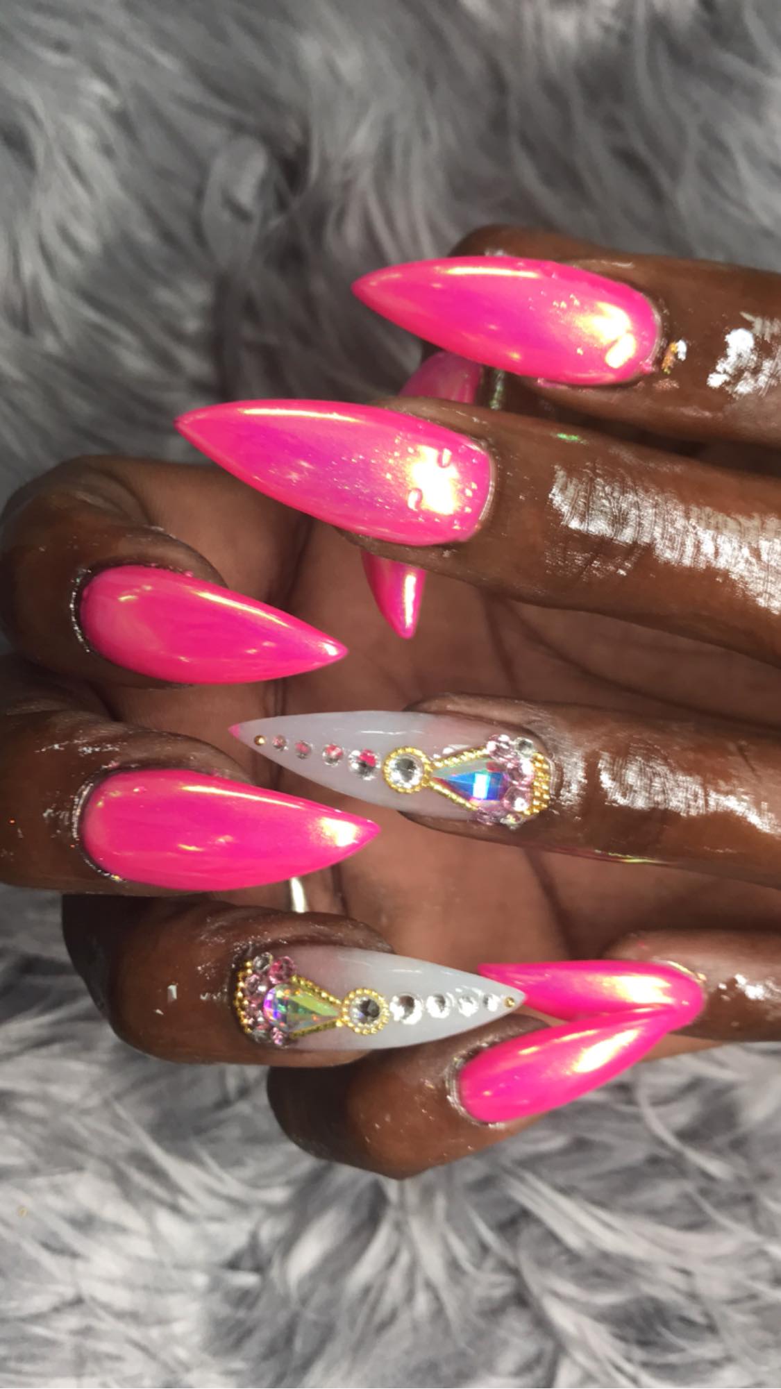 L R Nails Posts Facebook