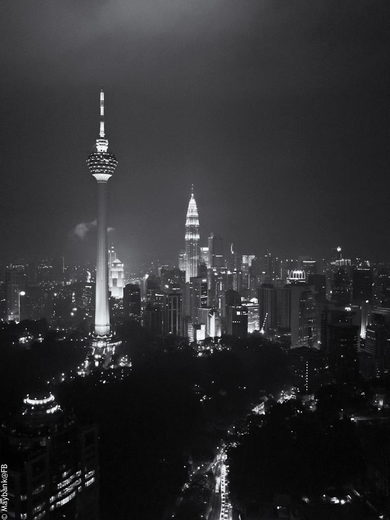 Maybank The View From Level 51 Menara Maybank Kl By Night Is Beautiful Facebook