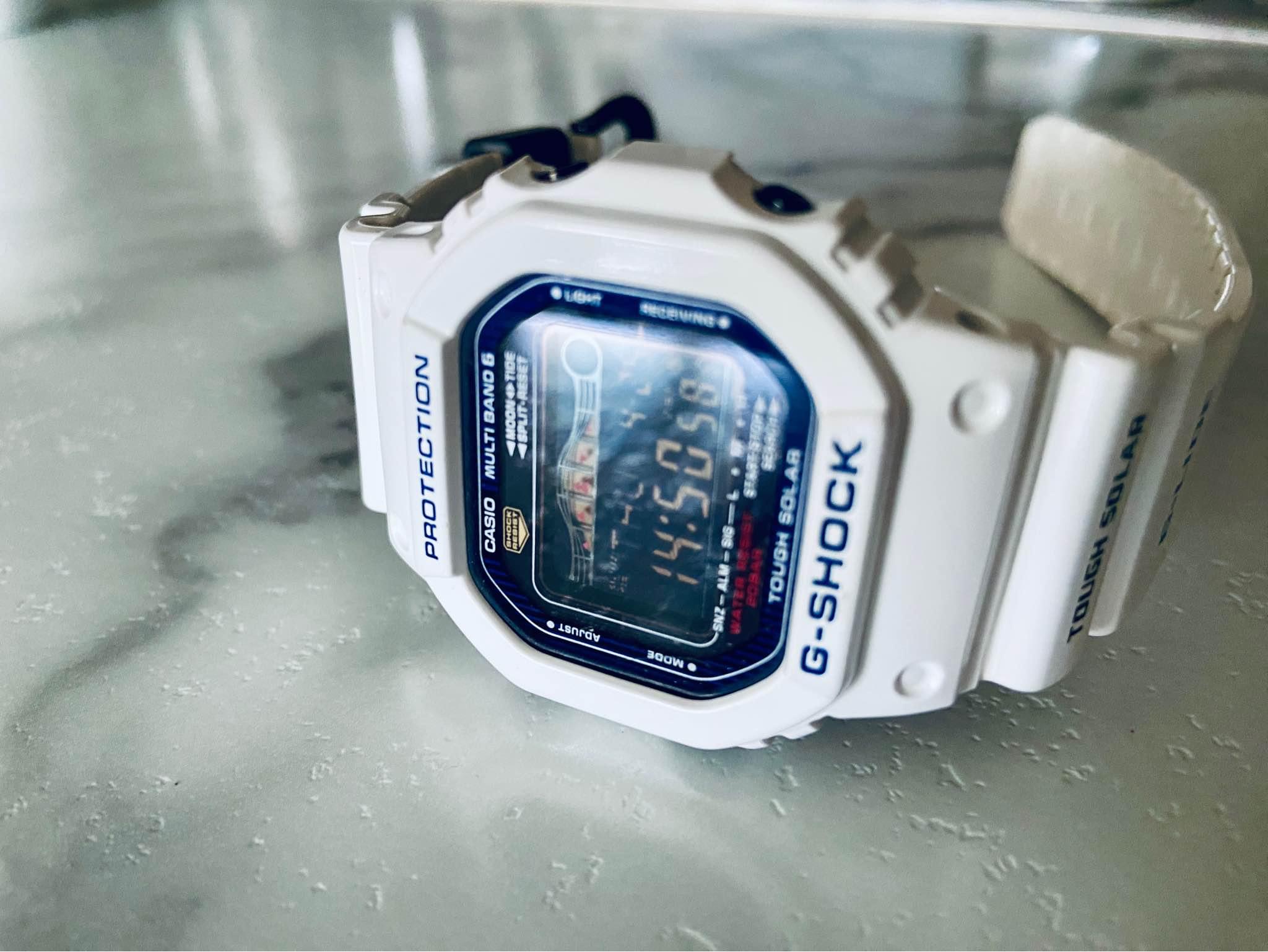Rare* CASIO G-SHOCK G-LIDE GWX-5600C-7JF Solar Radio Tide Graph 