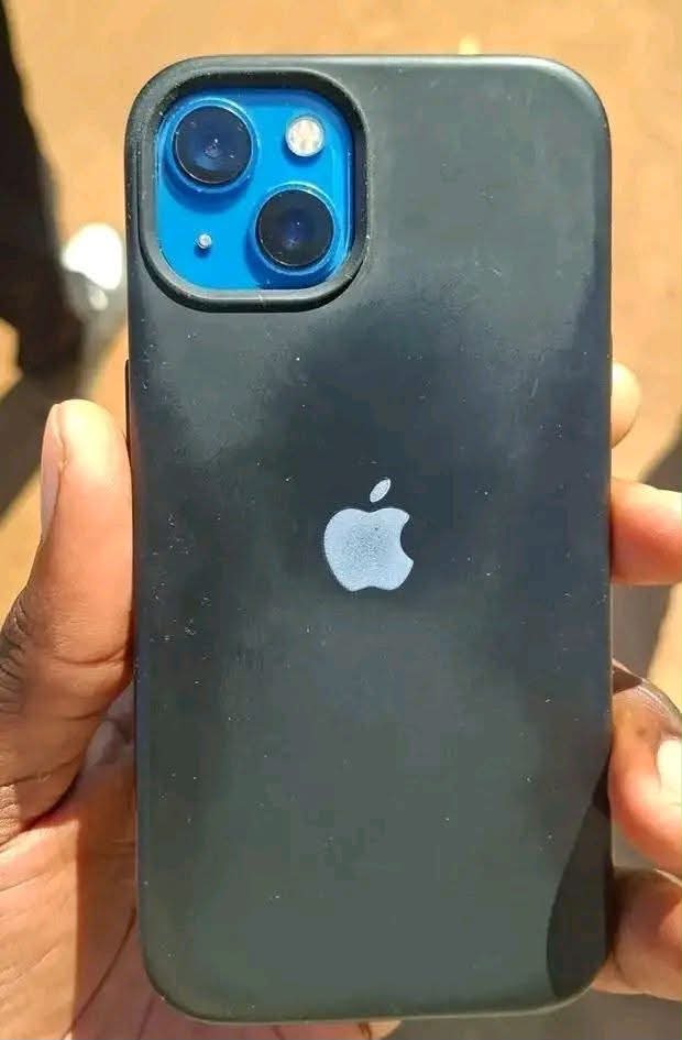 iphone 13 fully functional 128gb no Pressure Face ID is working