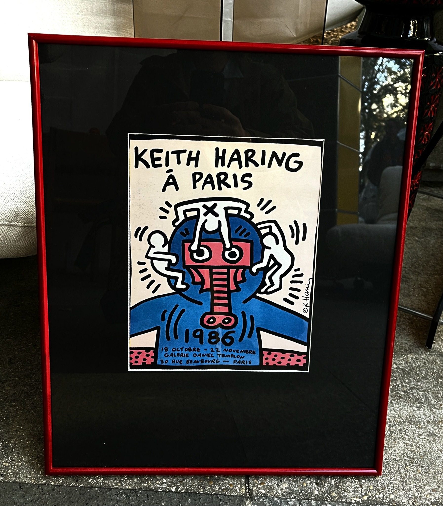 What is the story behind Keith Haring's exhibition piece?