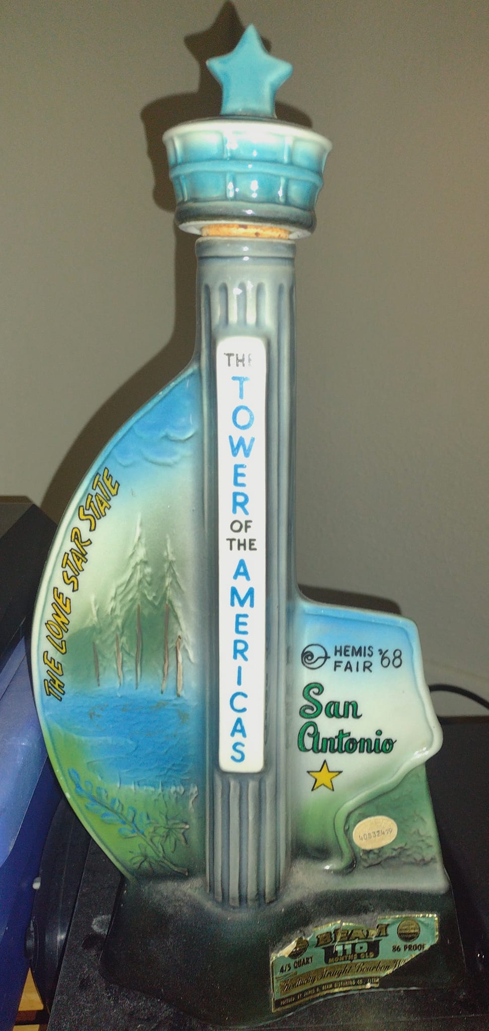 Hemisfair 1968 edition Jim Beam decanter