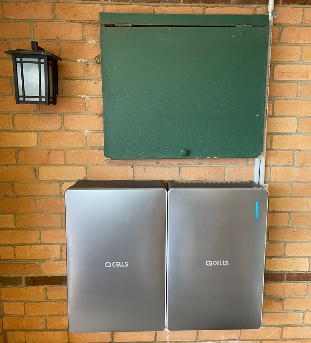 Brightex - Todays install of the new & sleek QCell 6.8kwh...