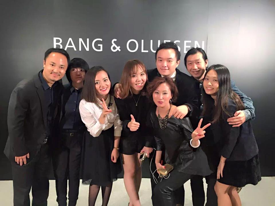 Kith & Kin Communication and Consultant Co., Ltd. - “บลู คาร์บอน” ฮีโร่ ...