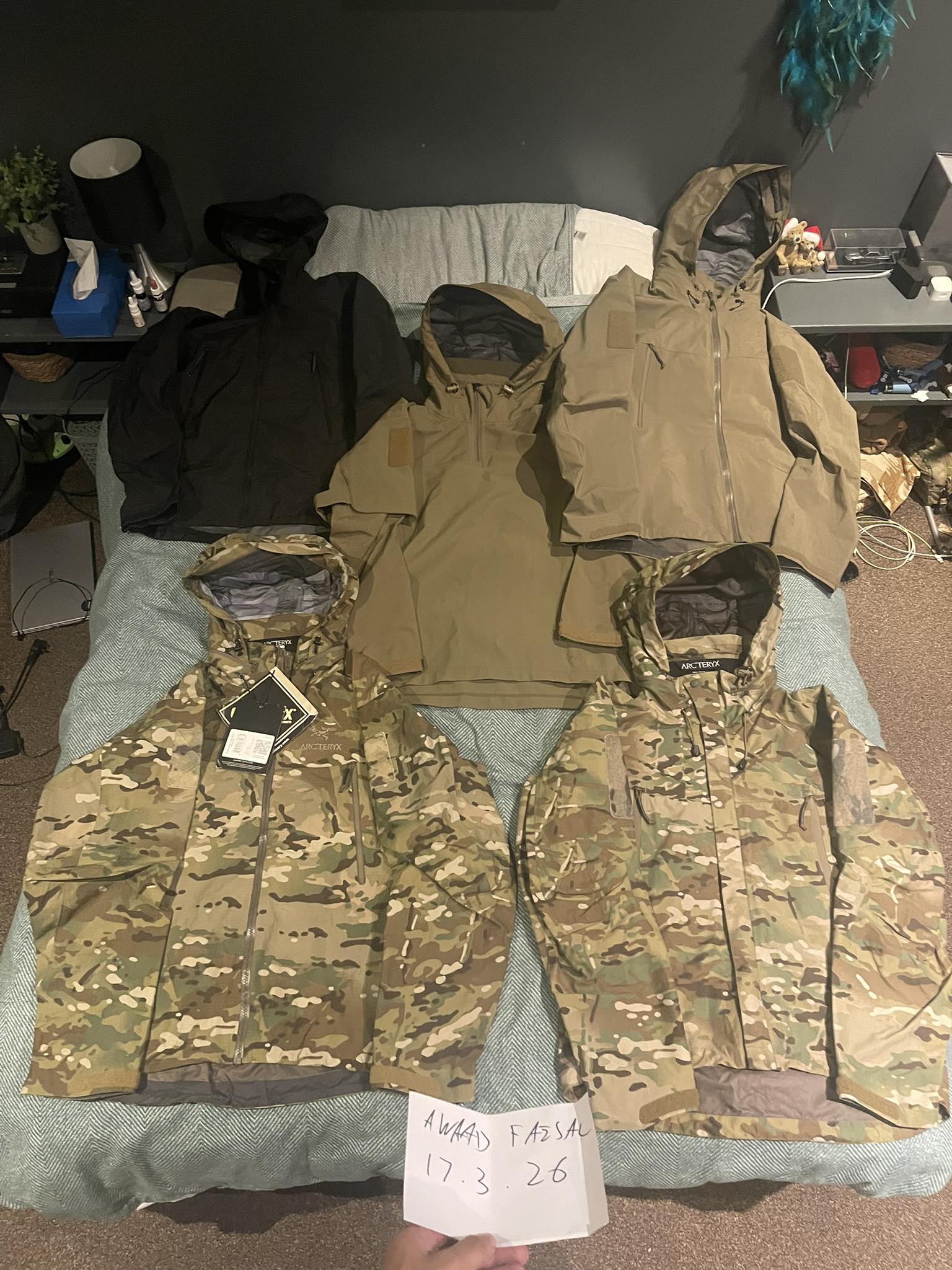 BEAMS × C.P.Company Goggle Down Jacket L For sale… Ten C Tempest reflective anorak, 24inch PTP, brand new