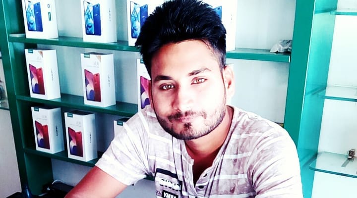 Vicky Mobile Plaza | Gondia