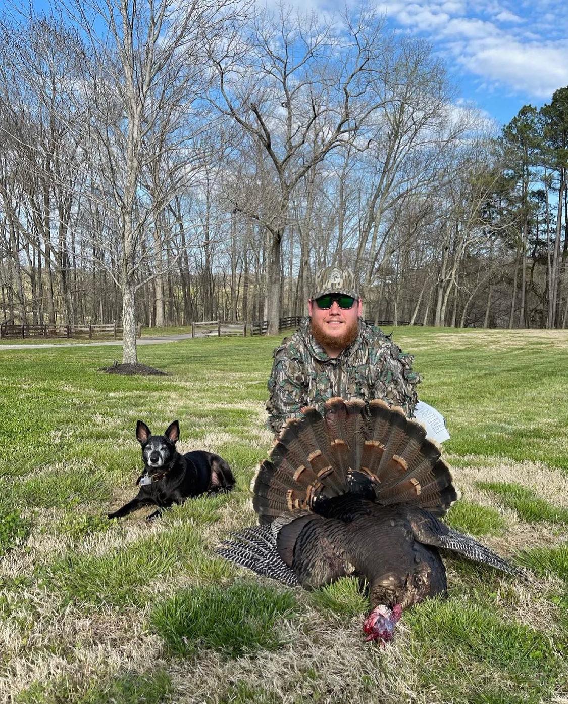 Mossy Oak - Fellow Gamekeeper Luke Combs kicking off his... | Facebook