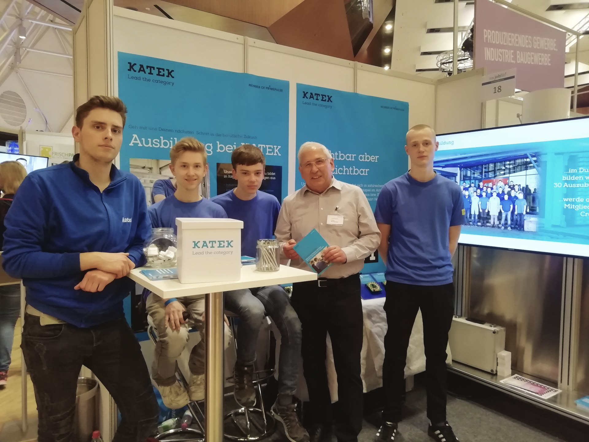 KATEK GROUP - Unser Team der #KATEK Grassau hatte auf der #IHKjobfit in ...