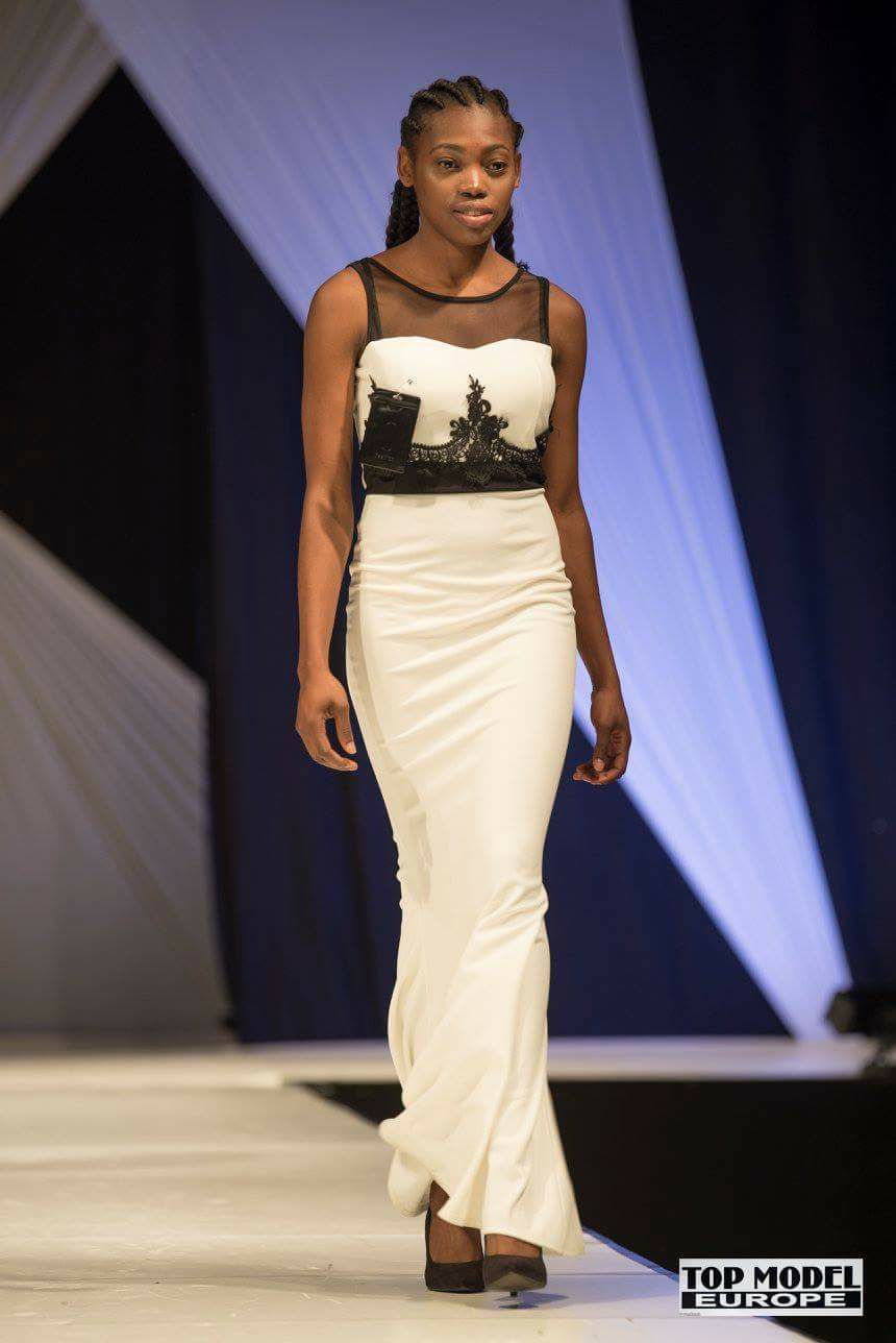 TOP MODEL Europe_ Stella