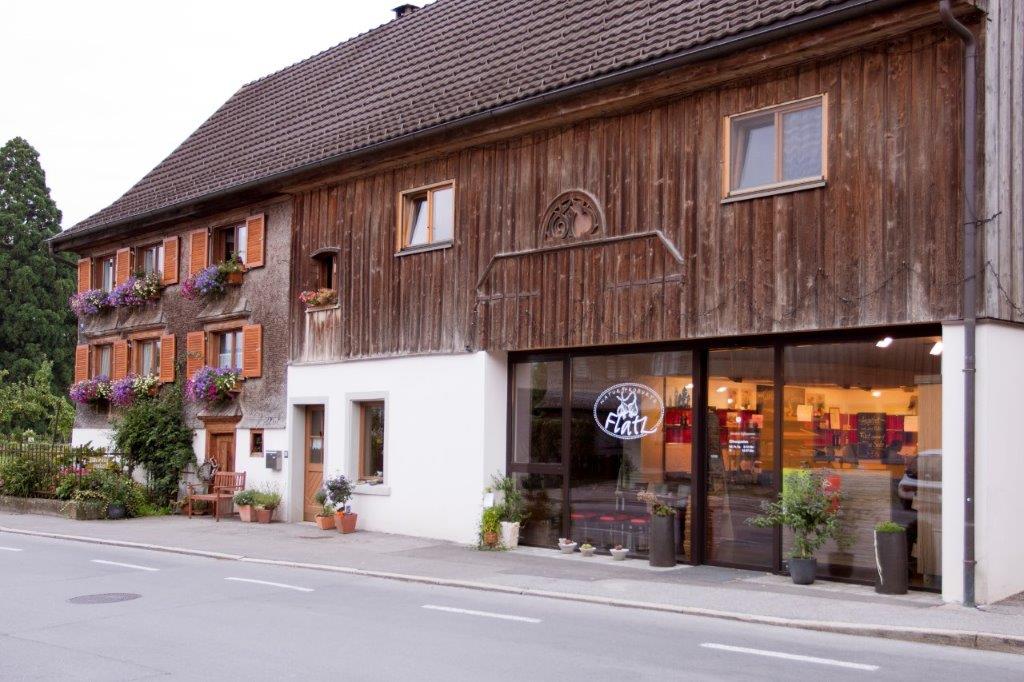 Huber KSS Service GmbH added a... - Huber KSS Service GmbH