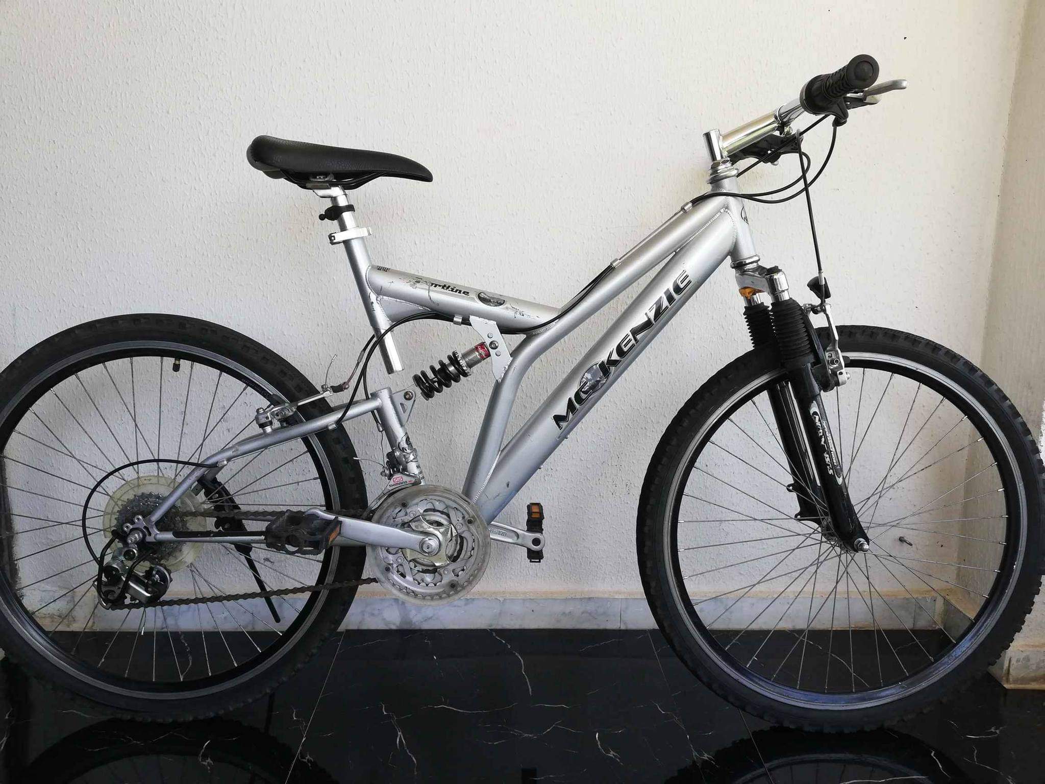 ktm trekkingrad damen light Trekking Fahrrad Shimano Deore XT, Federgabel & 70 LUX Beleuchtung – Bici No.1 condition-pre-owned-good This Twin-T could be Frame Size:47CM