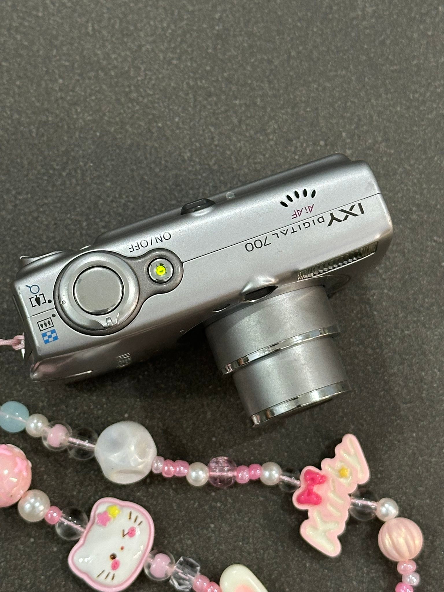 Canon ixy 750 giá 2tr750 ( có fix cho b fl page)