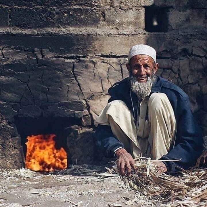 وبيبقا متميز كمان 😂 - ممدوح الشيخ Mamdouh Al-Sheikh | Facebook