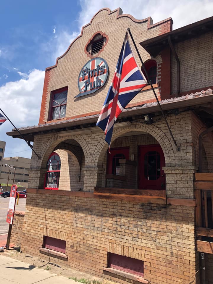 Pints Pub | Denver CO