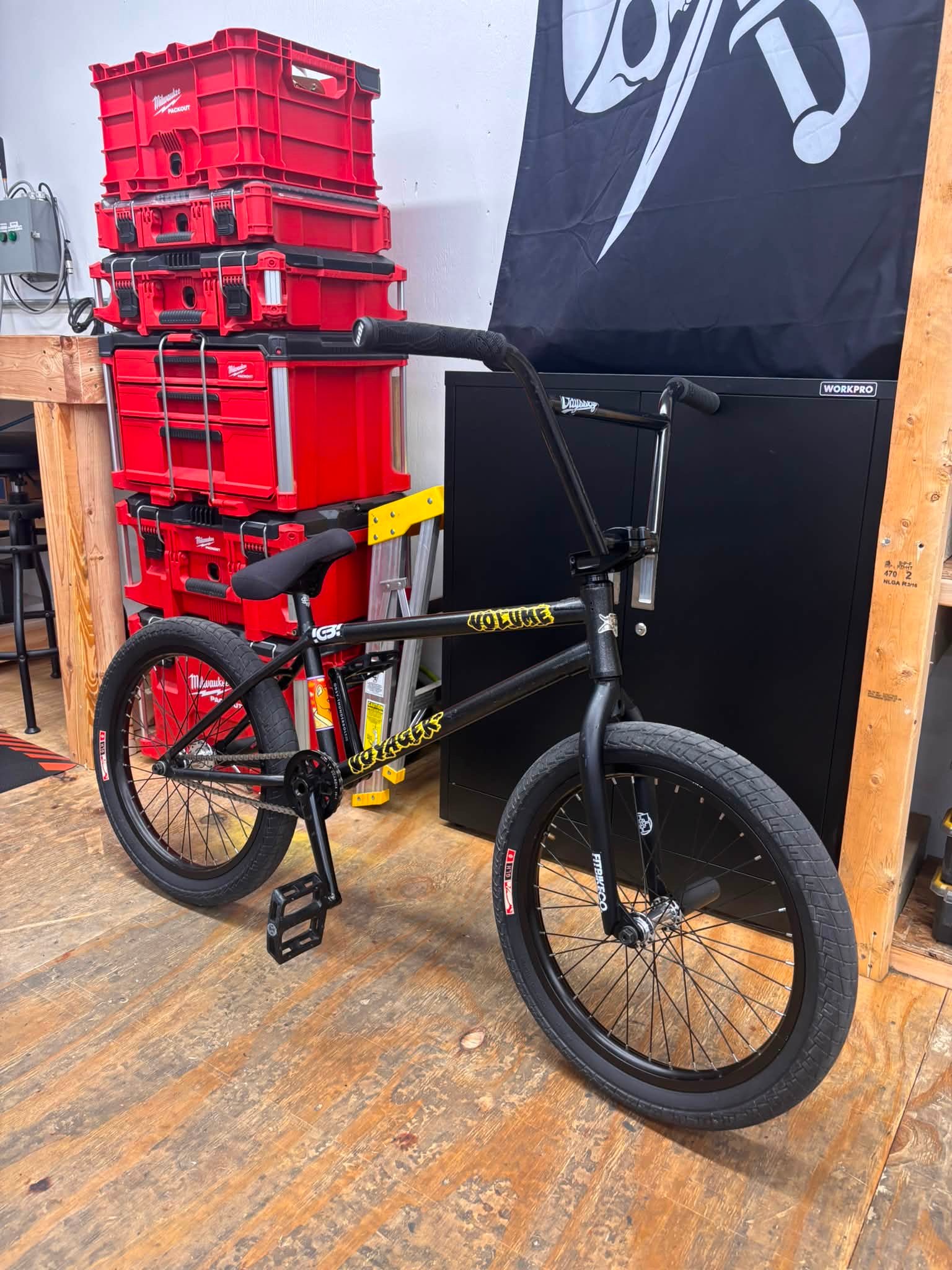 Where to find Bone Deth Bastard bars in 9