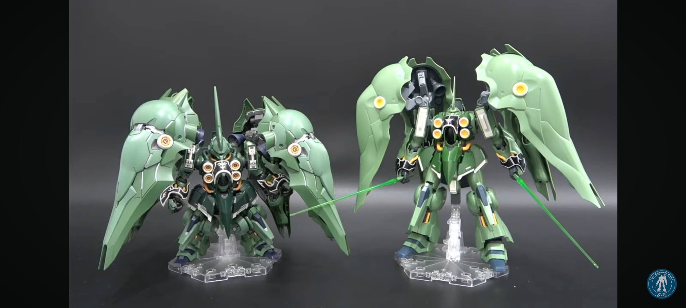 FG 1/144初鋼 於1999年7月上市 作為鋼彈20周年的紀念產品 外型以當時最