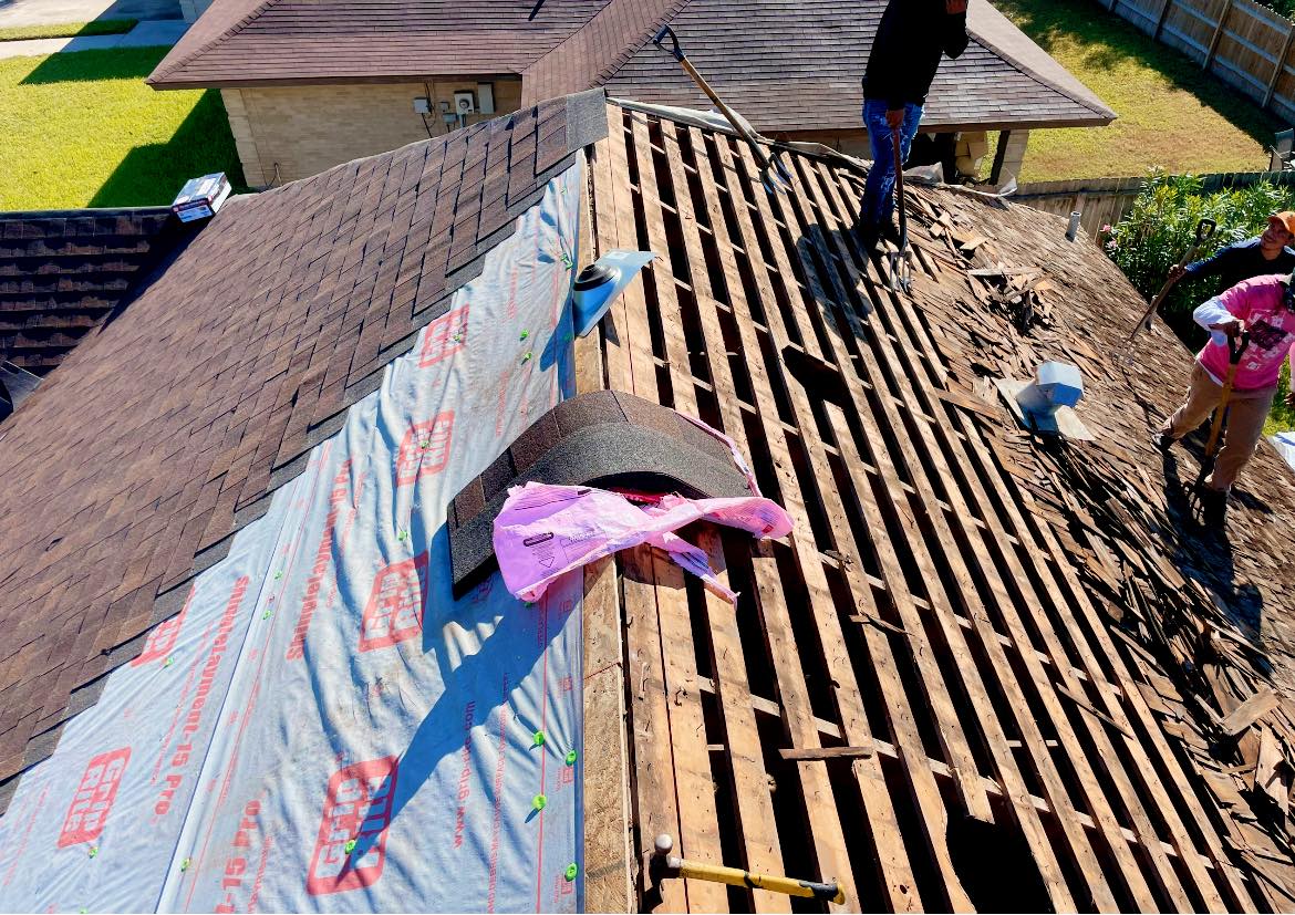 ☀️🏠😳. CADA CASA 🏡 TIENE... - Alta RGV Construction | Facebook