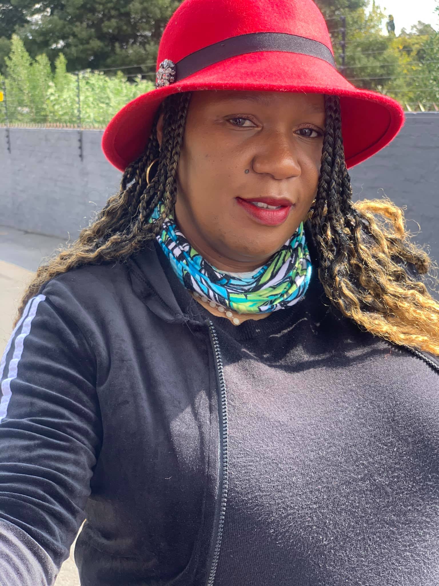 Mpho Mafefe