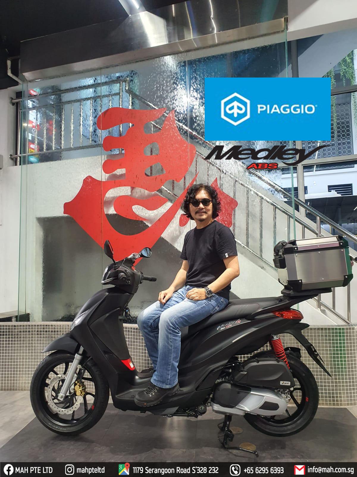 Alex picked the Piaggio Medley for its large rims allowing one of