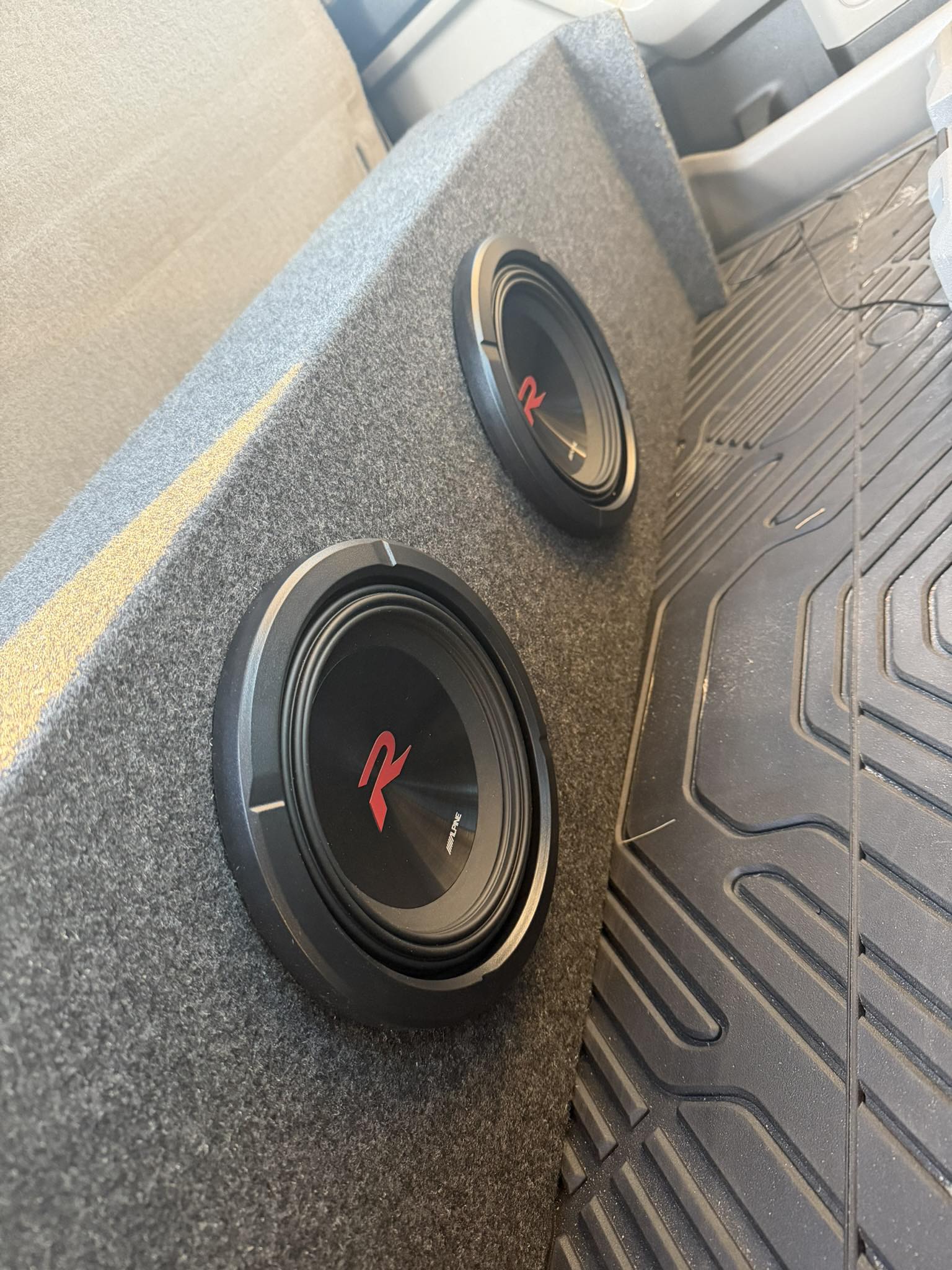SQ-Community (Car Audio) | Currently I am running two alpine type r 8 ...