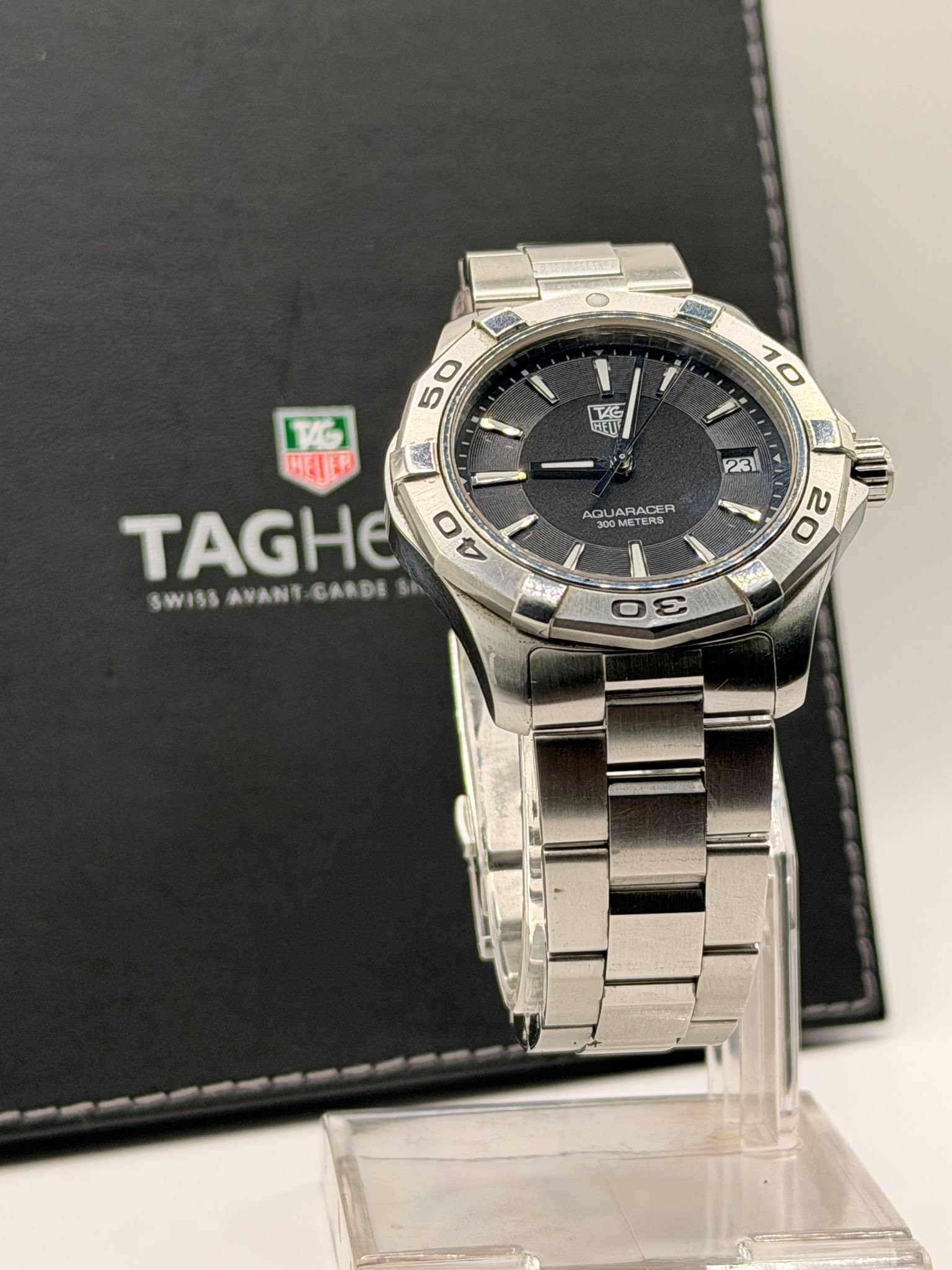 Ref WAP1110 Tag Heuer Aquaracer 300m Great condition with box and 