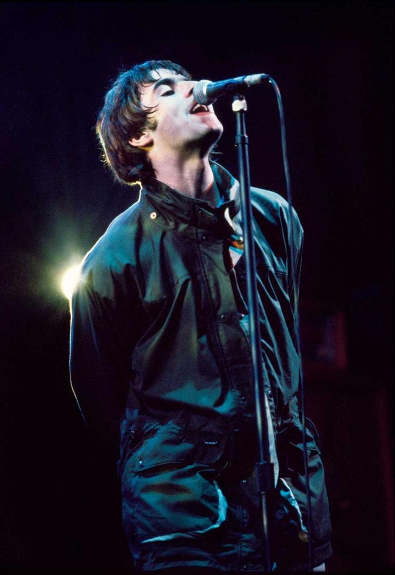 OASIS, Glastonbury 1994 Watch in full on BBC iPlayer